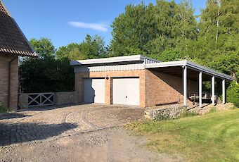 Garage und Carport
