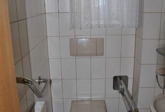 Gäste-WC EG