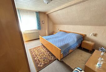 Schlafzimmer DG