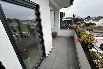 Balkon OG