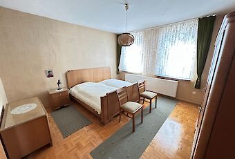 Schlafzimmer 1 OG