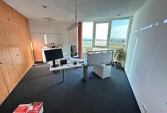 Büro 1. OG